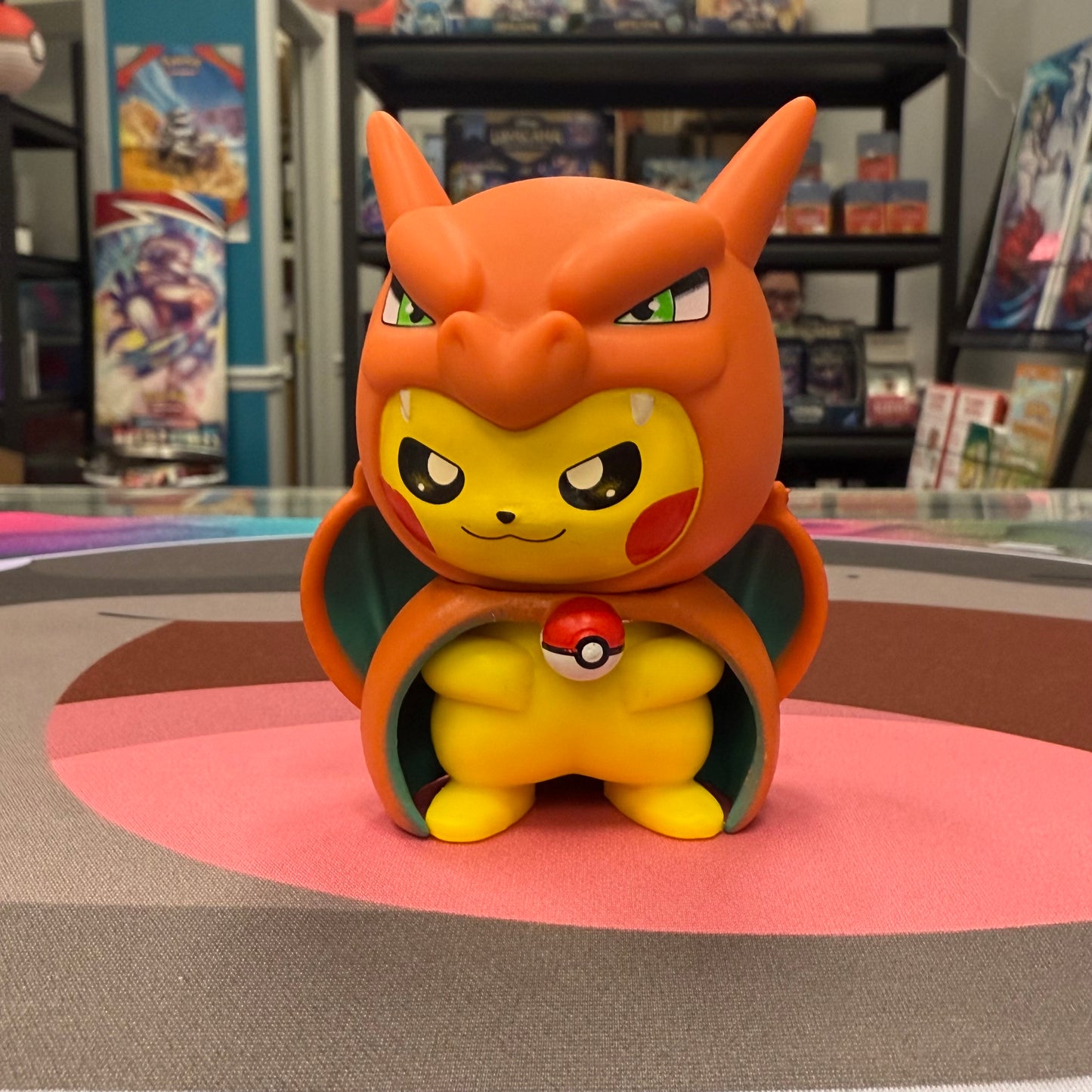 Pikachu - Charizard Cosplay Toy