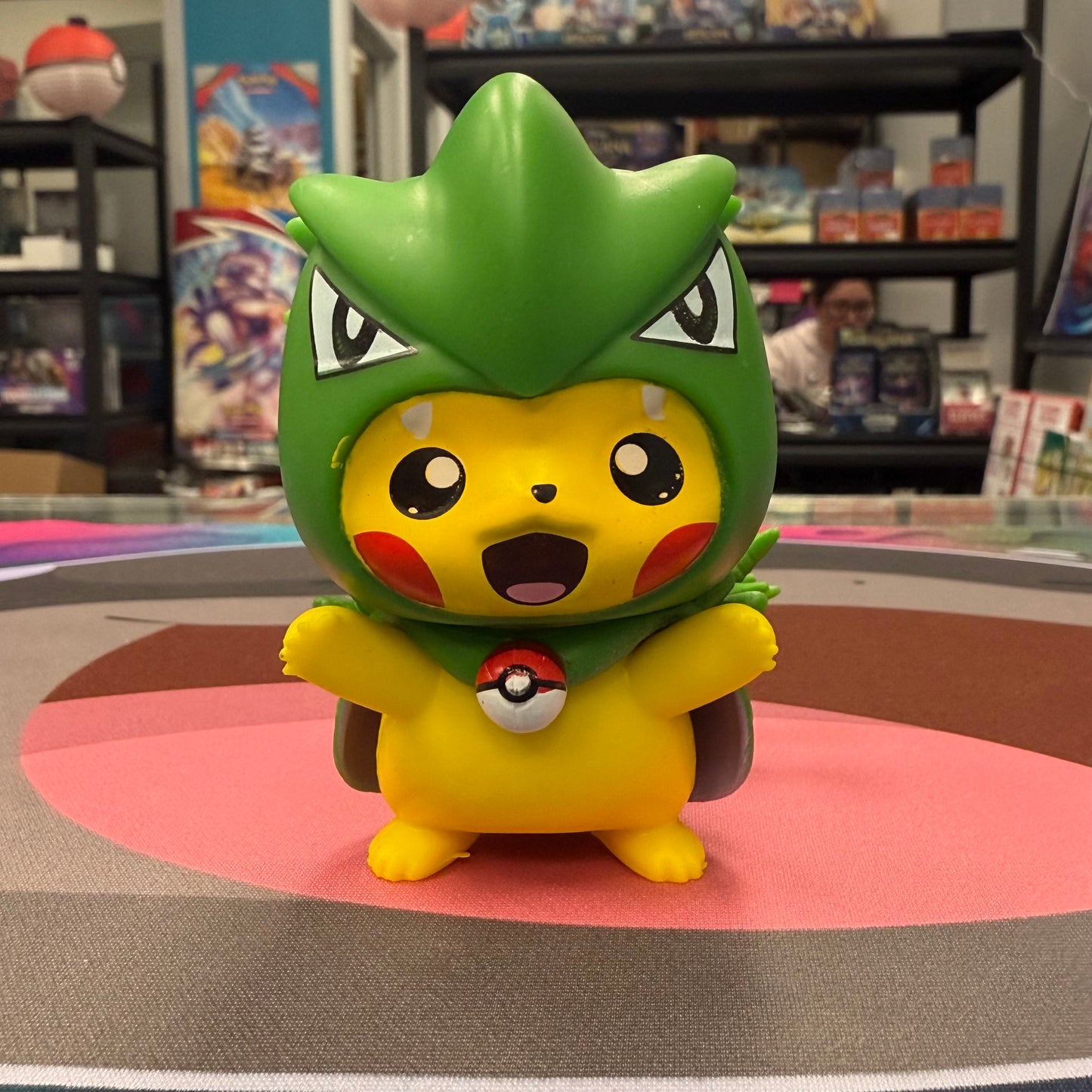 Pikachu - Tyranitar Cosplay Toy